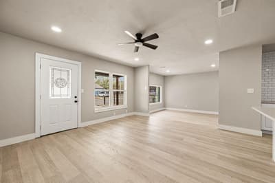 3855 Dowdell Street, Fort Worth TX 76119 - Photo 2