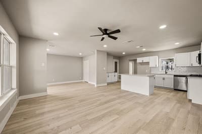3855 Dowdell Street, Fort Worth TX 76119 - Photo 3