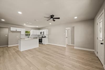 3855 Dowdell Street, Fort Worth TX 76119 - Photo 4