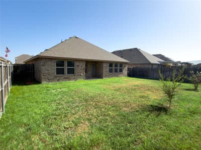 3149 Honeycomb Way, Royse City TX 75189 - Photo 3
