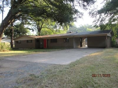 8813 Ruth Avenue, Shreveport LA 71108 - Photo 2