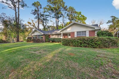 522 Lee Street, Mansfield LA 71052