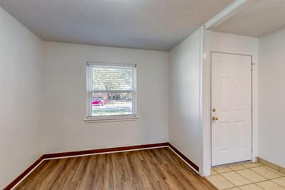1000 Springdale Road, Bedford TX 76021 - Photo 5