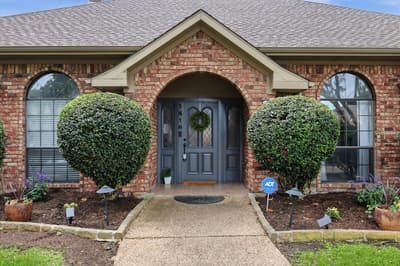 1516 Glastonbury Drive, Plano TX 75075 - Photo 2