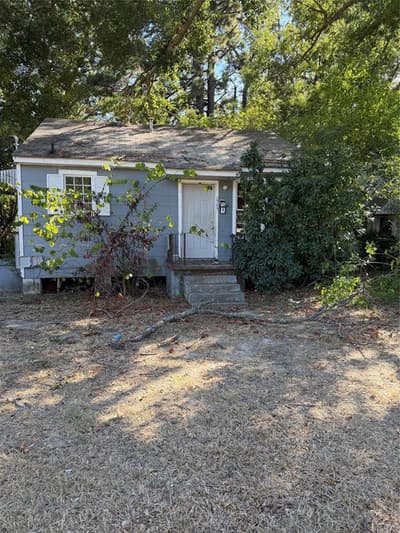 1915 Doris Street, Shreveport LA 71108