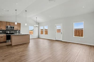212 Marble Creek Drive, Fort Worth TX 76131 - Photo 5