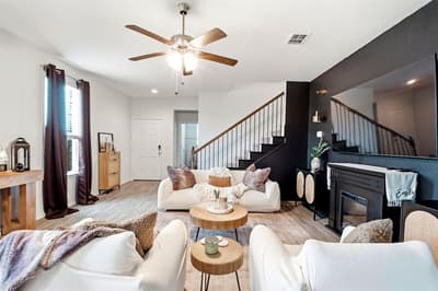 900 Crockett Street, Aubrey TX 76227 - Photo 5