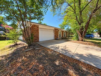 305 S Willow Street, Mansfield TX 76063 - Photo 4