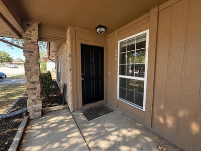 806 Blessing Creek Drive, Euless TX 76039 - Photo 3