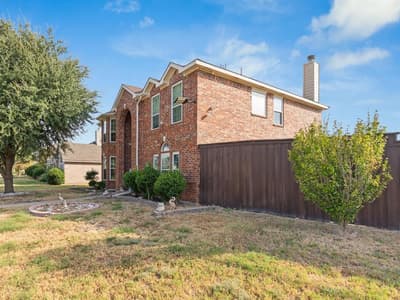 7302 San Carlos Drive, Rowlett TX 75089 - Photo 2