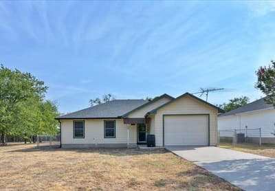 401 S Llano Street, Whitney TX 76692