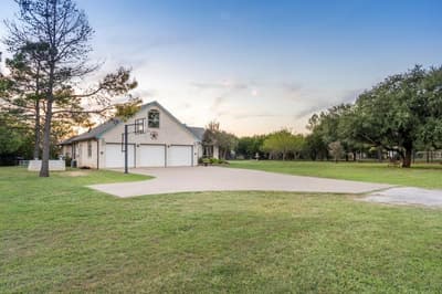 9024 S Highway 174, Rio Vista TX 76093 - Photo 3