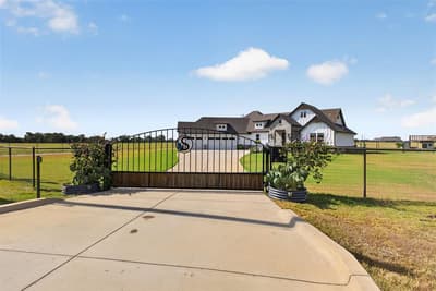 228 Chambers Creek Trail, Alvarado TX 76009 - Photo 3