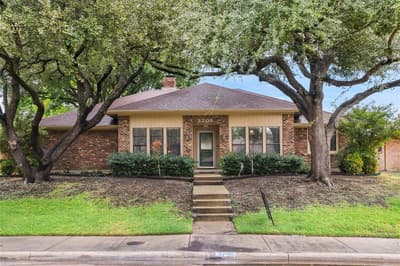 3708 Bishop Hill Drive, Carrollton TX 75007 - Photo 4