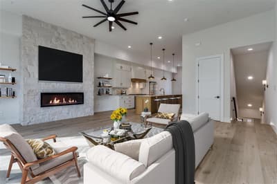 250 E Dallas Street # 114, Grapevine TX 76051 - Photo 2