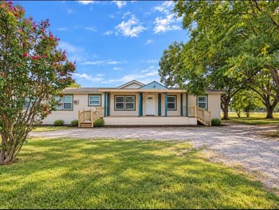 105 E Laura Avenue, Quinlan TX 75474