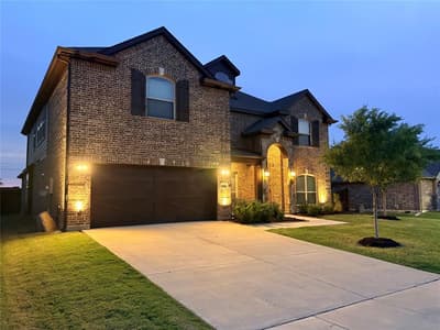 1606 Nighthawk Lane, Mansfield TX 76063 - Photo 2