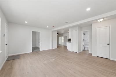 4040 Wind River Drive, Dallas TX 75216 - Photo 4
