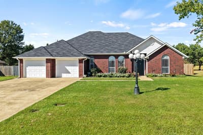 110 Diane Lane, Mount Pleasant TX 75455