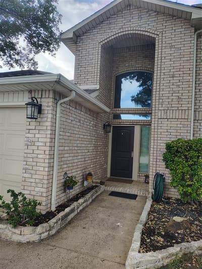 916 Pennsylvania Drive, Saginaw TX 76131 - Photo 4