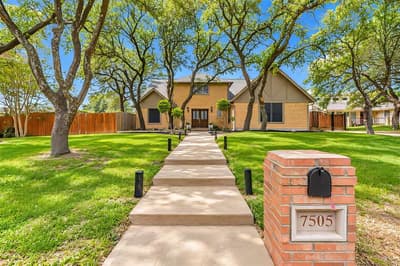 7505 Canyon Crest Court, Fort Worth TX 76179