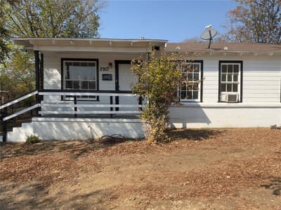 2913 Avenue A, Fort Worth TX 76105 - Photo 3