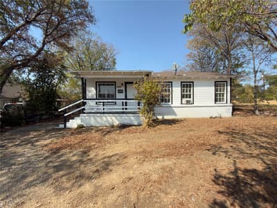 2913 Avenue A, Fort Worth TX 76105
