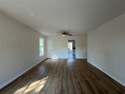 2913 Avenue A, Fort Worth TX 76105 - Photo 5