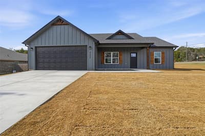 4300 Lucero Drive, Granbury TX 76048