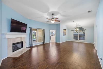905 Forest Hollow Drive, Hurst TX 76053 - Photo 4