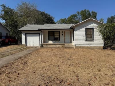 4309 Lorin Avenue, Fort Worth TX 76105