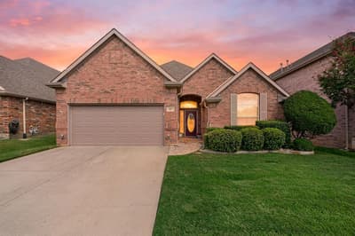 307 Park Haven Boulevard, Euless TX 76039