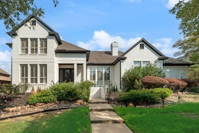 2217 Clearspring Drive S, Irving TX 75063 - Photo 2