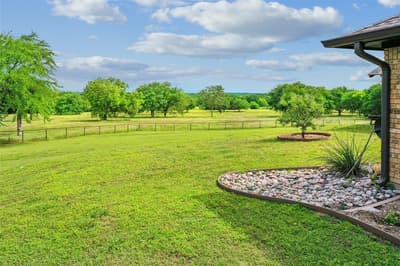 4517 Old Sherman Road, Whitesboro TX 76273 - Photo 5