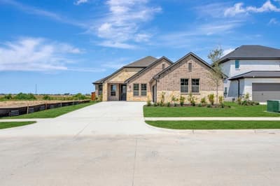 344 Kathryn Drive, Fort Worth TX 76052 - Photo 3