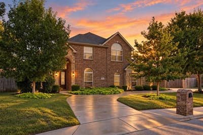 305 Fountain Creek Court, Ovilla TX 75154