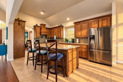 305 Fountain Creek Court, Ovilla TX 75154 - Photo 5