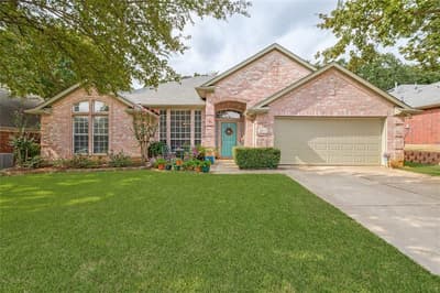 1374 Forest Creek Drive, Lewisville TX 75067