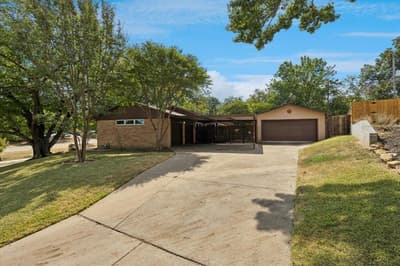 4850 Westcreek Drive, Fort Worth TX 76133 - Photo 4