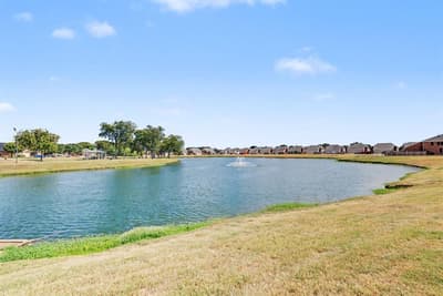 1235 Clearwater Drive, Grand Prairie TX 75052 - Photo 2