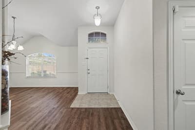 1235 Clearwater Drive, Grand Prairie TX 75052 - Photo 3