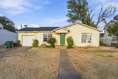 814 S Pierce Street, McGregor TX 76657