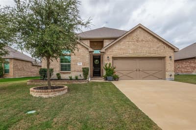 641 Grove Park Lane, Midlothian TX 76065 - Photo 2