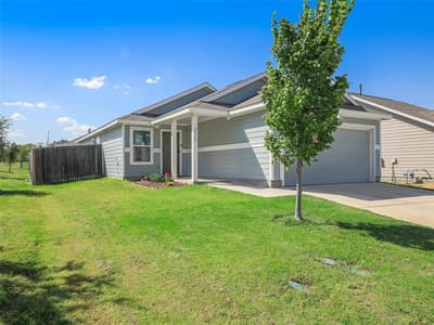 2932 Dora Drive, Fort Worth TX 76119