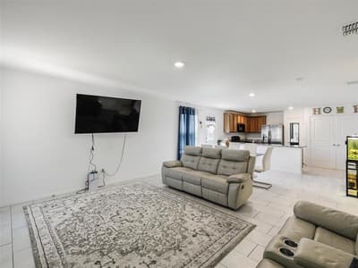 2932 Dora Drive, Fort Worth TX 76119 - Photo 5