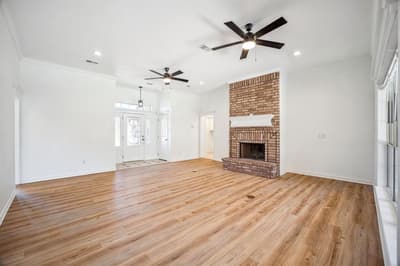 320 Midnight Shadow, Stephenville TX 76401 - Photo 4