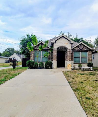 3201 Bois D Arc Street, Greenville TX 75401