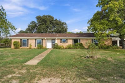 12201 Old China Spring Road, Waco TX 76708 - Photo 4