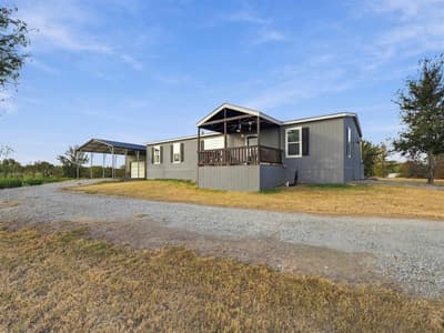 123 Dove Court, Runaway Bay TX 76426 - Photo 3