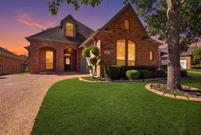 750 Village Green Drive, DeSoto TX 75115 - Photo 2